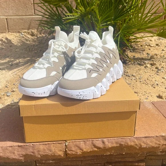 Trendy Chunky Sneakers π - Picture 1 of 5